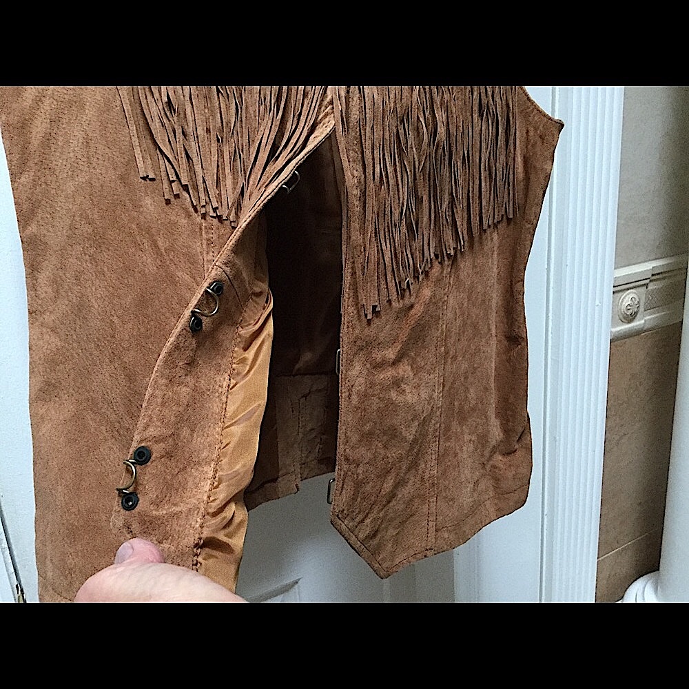 Vntg Suede Leather Fringed Vest, Festival Hippie BOHO Cowgirl, Chestnut Tan S - Picture 3 of 8